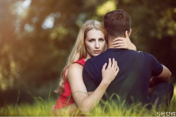 怎么整治老公的冷暴力 老公冷暴力最怕什么 怎么整治老公的冷暴力 老公冷暴力最怕什么