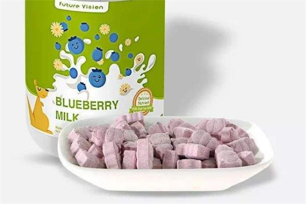 藍莓葉黃素怎么吃 藍莓葉黃素和葉黃素有什么區(qū)別 藍莓葉黃素怎么吃 藍莓葉黃素和葉黃素有什么區(qū)別