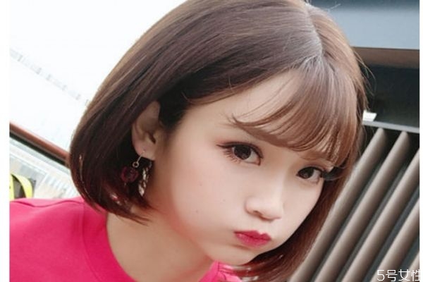 國字臉女生適合什么發(fā)型 什么發(fā)型適合國字臉女生 國字臉女生適合什么發(fā)型 什么發(fā)型適合國字臉女生