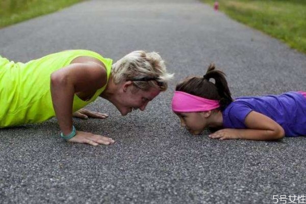 為什么運(yùn)動(dòng)前要熱身 運(yùn)動(dòng)前熱身的好處 為什么運(yùn)動(dòng)前要熱身 運(yùn)動(dòng)前熱身的好處