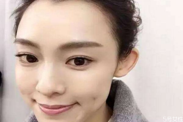 標(biāo)準(zhǔn)眉適合什么臉型 什么臉型適合標(biāo)準(zhǔn)眉 標(biāo)準(zhǔn)眉適合什么臉型 什么臉型適合標(biāo)準(zhǔn)眉