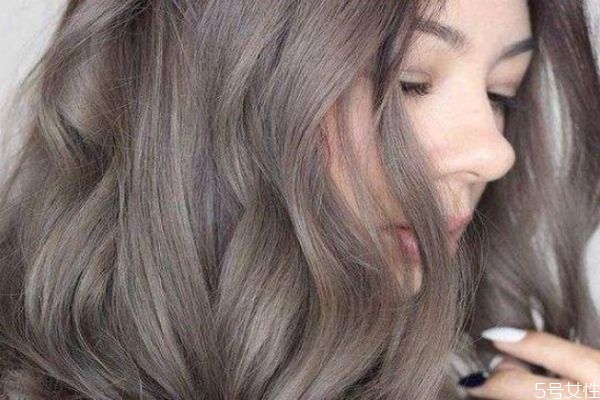 發(fā)縫變寬怎么改善 發(fā)縫變寬有什么辦法 發(fā)縫變寬怎么改善 發(fā)縫變寬有什么辦法