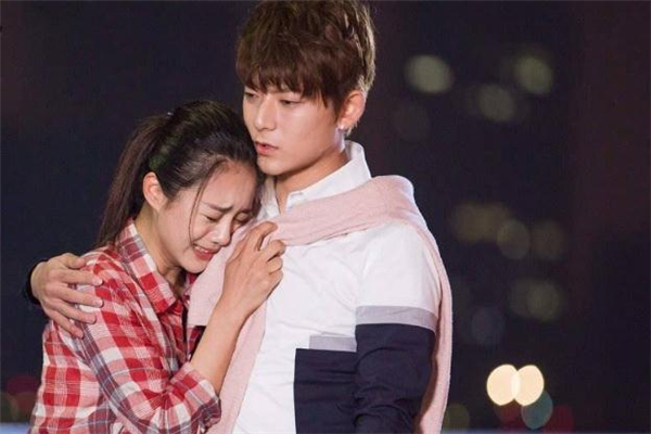 女人婚外情多久會(huì)膩 女人出軌會(huì)纏著情人嗎 女人婚外情多久會(huì)膩 女人出軌會(huì)纏著情人嗎