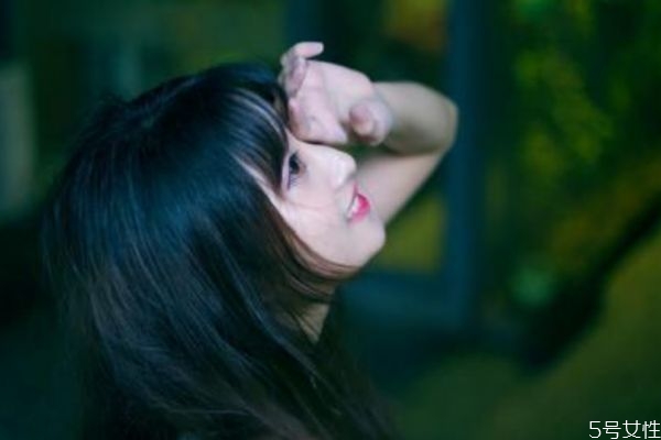 婚姻中的渣男有什么表現(xiàn) 怎么分辨婚姻中的渣男 婚姻中的渣男有什么表現(xiàn) 怎么分辨婚姻中的渣男