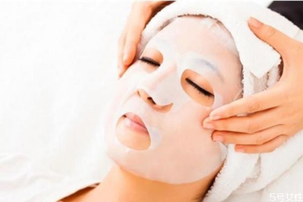 揭掉面膜后怎么處理 面膜怎么揭掉最好 揭掉面膜后怎么處理 面膜怎么揭掉最好