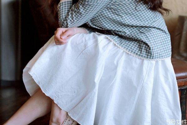 森林系裙子配什么鞋子 森林系裙子應(yīng)該怎么搭配 森林系裙子配什么鞋子 森林系裙子應(yīng)該怎么搭配