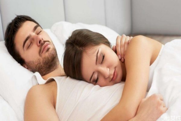 老公外面有人的表現(xiàn) 老公外面有人會(huì)怎么樣 老公外面有人的表現(xiàn) 老公外面有人會(huì)怎么樣