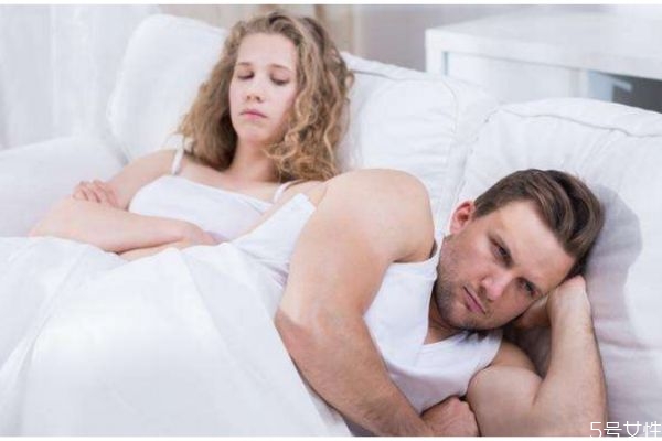 老公外面有人的表現(xiàn) 老公外面有人會(huì)怎么樣 老公外面有人的表現(xiàn) 老公外面有人會(huì)怎么樣