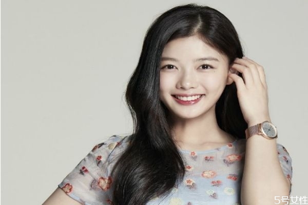 為什么鼻子老是出油 鼻子出油怎么回事 為什么鼻子老是出油 鼻子出油怎么回事