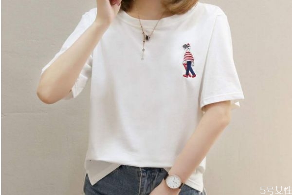 T桖怎么搭配褲子好看 T桖搭配褲子的方法 T桖怎么搭配褲子好看 T桖搭配褲子的方法