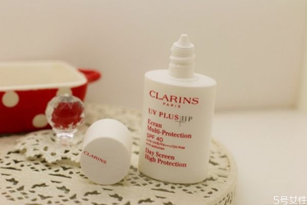 嬌韻詩防曬霜的作用 嬌韻詩防曬霜使用感 嬌韻詩防曬霜的作用 嬌韻詩防曬霜使用感