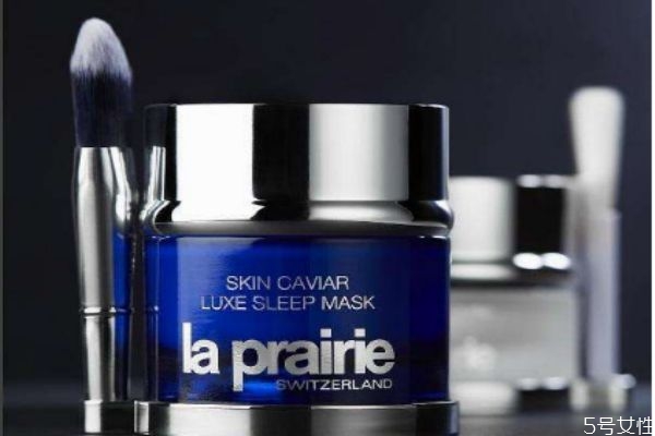 魚子醬眼霜應該怎么使用 魚子醬眼霜的使用方法 魚子醬眼霜應該怎么使用 魚子醬眼霜的使用方法