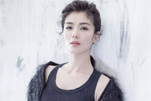 美人尖種植過(guò)程要多久 種植美人尖能保持多長(zhǎng)時(shí)間 美人尖種植過(guò)程要多久 種植美人尖能保持多長(zhǎng)時(shí)間