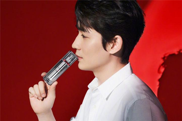 歐萊雅逆時(shí)瓶精華成分 歐萊雅逆時(shí)瓶精華孕婦可以用嗎 歐萊雅逆時(shí)瓶精華成分 歐萊雅逆時(shí)瓶精華孕婦可以用嗎