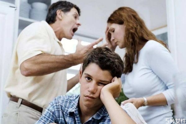 婚姻中如何處理吵架難題 婚姻中經(jīng)常吵架怎么辦 婚姻中如何處理吵架難題 婚姻中經(jīng)常吵架怎么辦