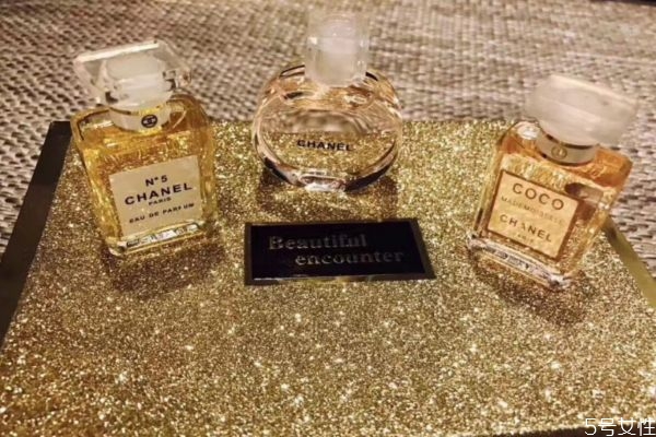 香水小樣平時(shí)不用要怎么保存 香水小樣存儲(chǔ)方法 香水小樣平時(shí)不用要怎么保存 香水小樣存儲(chǔ)方法