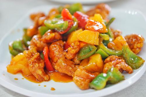 咕嚕肉是哪里的菜 咕嚕肉怎么做好吃 咕嚕肉是哪里的菜 咕嚕肉怎么做好吃