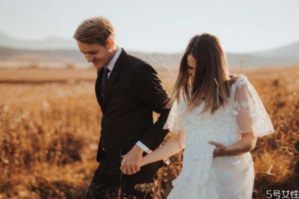 結婚后怎么經(jīng)營愛情 婚后經(jīng)營愛情的方法 結婚后怎么經(jīng)營愛情 婚后經(jīng)營愛情的方法