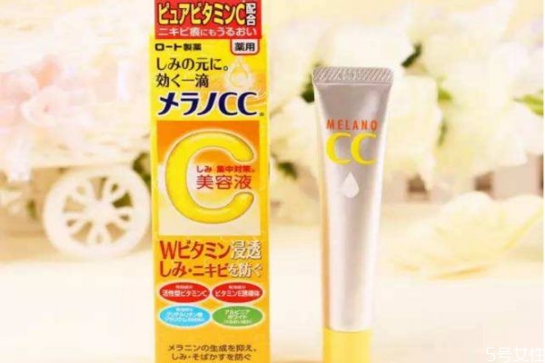 美容液哪個步驟使用 美容液的使用步驟 美容液哪個步驟使用 美容液的使用步驟