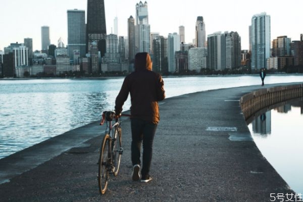 什么原因造成女人出軌 女人出軌最大的原因是什么 什么原因造成女人出軌 女人出軌最大的原因是什么