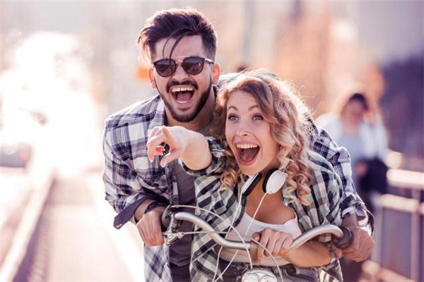 女人出軌新鮮感能維持多久 女人出軌是因?yàn)樾迈r感嗎 女人出軌新鮮感能維持多久 女人出軌是因?yàn)樾迈r感嗎