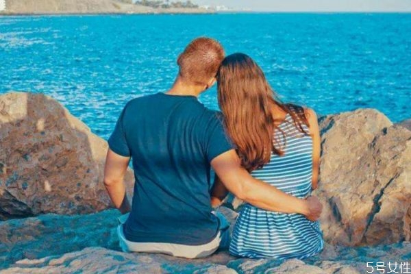 什么樣的男人值得你珍惜 值得珍惜的男人的特征 什么樣的男人值得你珍惜 值得珍惜的男人的特征