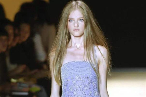 厭世臉適合什么發(fā)型 厭世臉留什么發(fā)型好看 厭世臉適合什么發(fā)型 厭世臉留什么發(fā)型好看