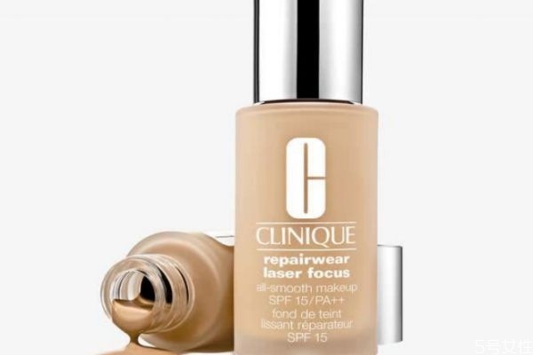 粉底液使用太多會(huì)傷害皮膚嗎 粉底液對(duì)皮膚傷害大嗎 粉底液使用太多會(huì)傷害皮膚嗎 粉底液對(duì)皮膚傷害大嗎