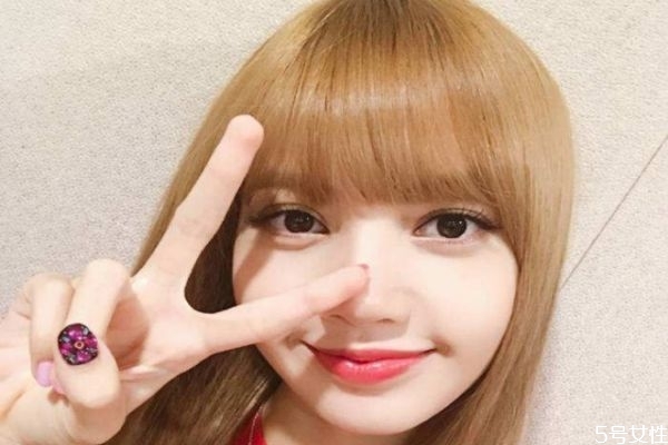 為什么肌膚會緊繃 是什么造成肌膚緊繃感 為什么肌膚會緊繃 是什么造成肌膚緊繃感