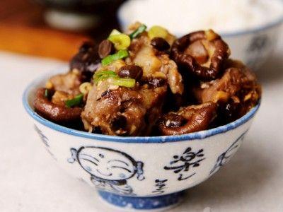 香菇蒸排骨怎么做好吃 香菇蒸排骨的做法 香菇蒸排骨怎么做好吃 香菇蒸排骨的做法