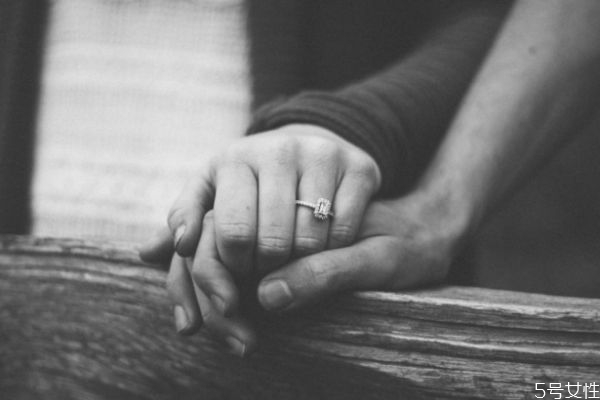 婚外情斷聯(lián)后男人心理 婚外情斷聯(lián)的幾個階段 婚外情斷聯(lián)后男人心理 婚外情斷聯(lián)的幾個階段