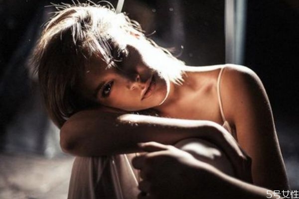 為什么再好的男人也會(huì)出軌 男人出軌的原因有什么 為什么再好的男人也會(huì)出軌 男人出軌的原因有什么