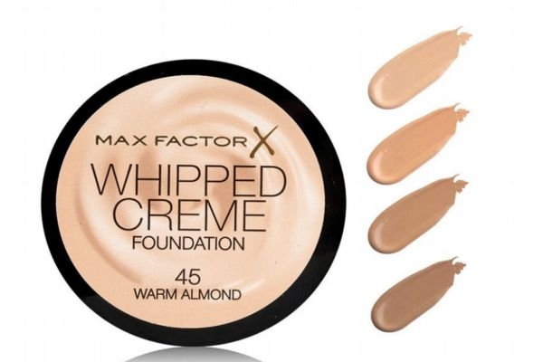 怎么化妝不吃?shī)y 化妝不脫妝正確步驟