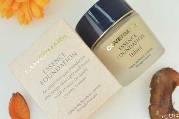 粉底霜可以直接涂臉上嗎 粉底霜可以單獨(dú)使用嗎 粉底霜可以直接涂臉上嗎 粉底霜可以單獨(dú)使用嗎