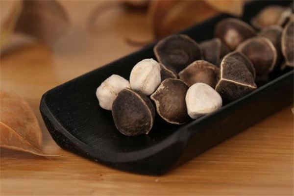 辣木籽什么時候吃最好 辣木籽晚上吃好不好 辣木籽什么時候吃最好 辣木籽晚上吃好不好