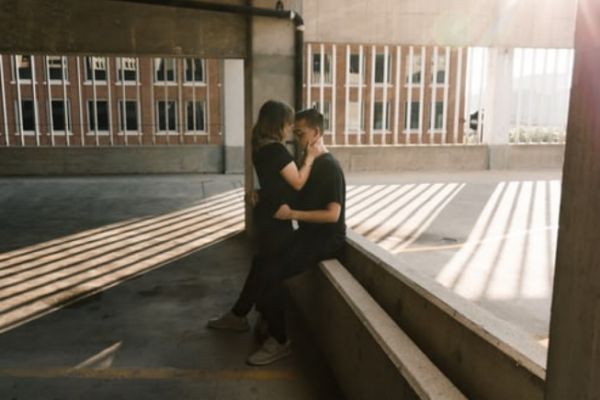 女人出軌有哪些表現(xiàn) 出軌女人有什么不同 女人出軌有哪些表現(xiàn) 出軌女人有什么不同