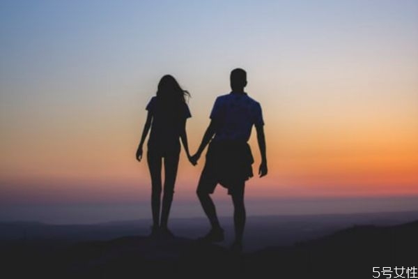 女人出軌有哪些表現(xiàn) 出軌女人有什么不同 女人出軌有哪些表現(xiàn) 出軌女人有什么不同