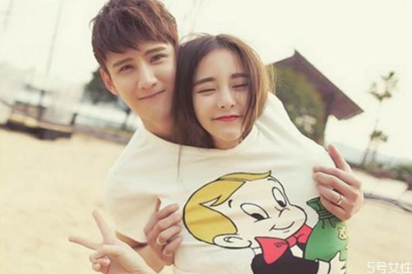 異性問在干嘛怎么回 男生問在干嘛回答技巧 異性問在干嘛怎么回 男生問在干嘛回答技巧