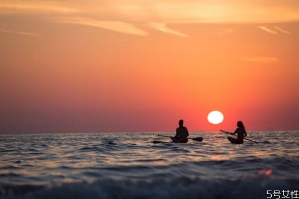 和老公冷戰(zhàn)如何處理 和老公吵架冷戰(zhàn)后絕招 和老公冷戰(zhàn)如何處理 和老公吵架冷戰(zhàn)后絕招