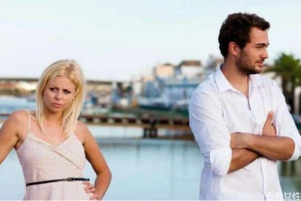 男人深愛你的表現(xiàn) 男人深愛你會(huì)怎么樣