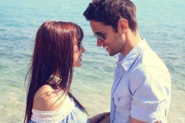 男人深愛你的表現(xiàn) 男人深愛你會(huì)怎么樣