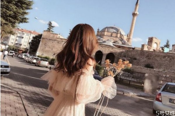 不需要打理的卷發(fā) 大學生適合的卷發(fā)