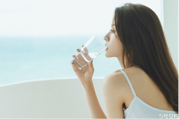 相親后男女如何正常交往 相親后怎么確定彼此的關(guān)系 相親后男女如何正常交往 相親后怎么確定彼此的關(guān)系