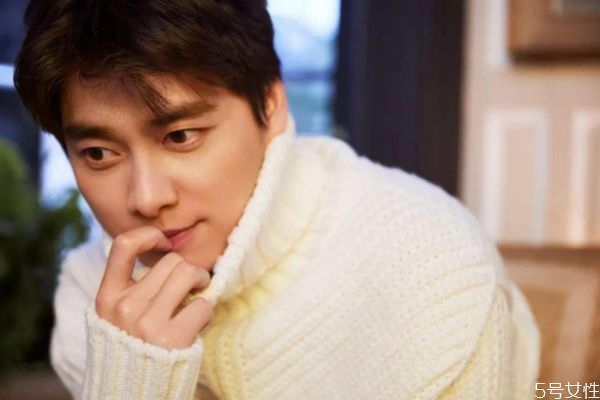 男紋理燙發(fā)型 適合男生的燙發(fā) 男紋理燙發(fā)型 適合男生的燙發(fā)