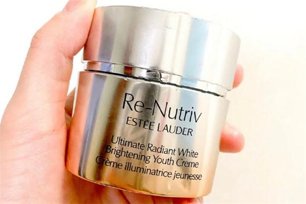 雅詩蘭黛白月光面霜價格 雅詩蘭黛白月光面霜成分