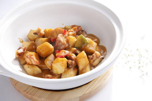 咖喱燜雞怎么做好吃 咖喱燜雞的做法 咖喱燜雞怎么做好吃 咖喱燜雞的做法