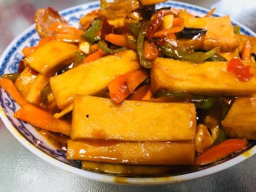 魚(yú)香千頁(yè)豆腐的做法 魚(yú)香千頁(yè)豆腐怎么做好吃