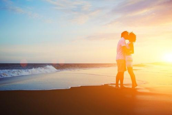 信息秒回的男生一定愛你嗎 信息秒回的男生是在乎你嗎 信息秒回的男生一定愛你嗎 信息秒回的男生是在乎你嗎