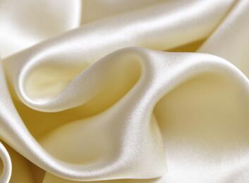 夏天穿什么面料涼快 夏天適合穿什么面料 夏天穿什么面料涼快 夏天適合穿什么面料