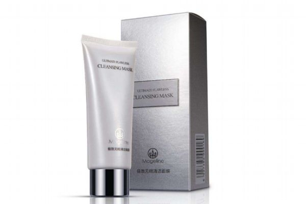 去黑頭面膜要涂多厚 去黑頭收縮毛孔的護膚品 去黑頭面膜要涂多厚 去黑頭收縮毛孔的護膚品